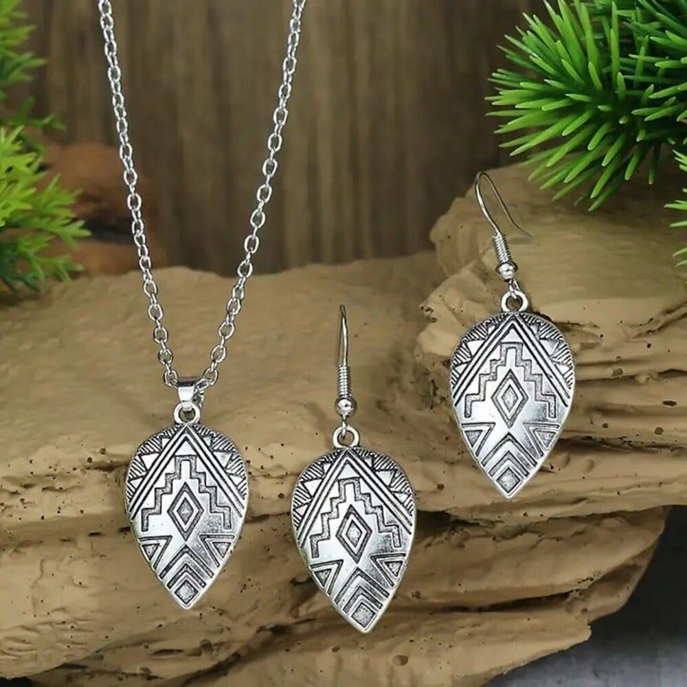 Vintage Tribal Earrings and Pendant Set